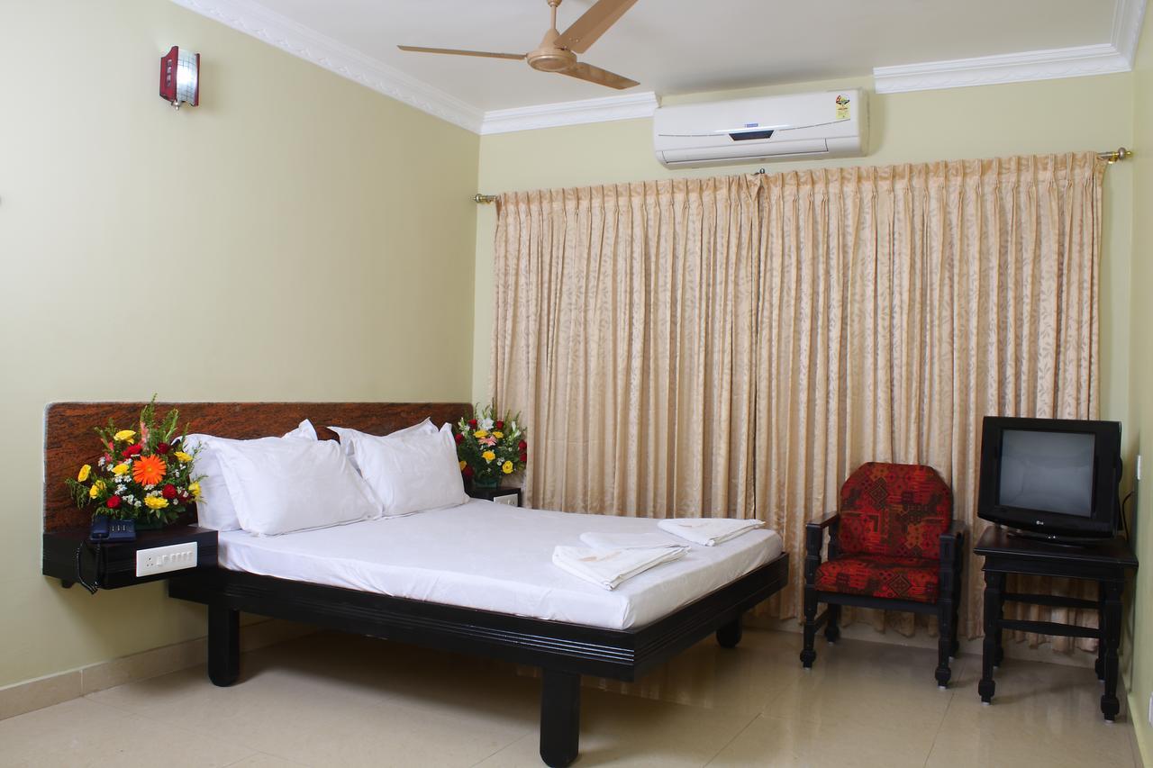 Hotel Srimaniya Kanyakumari Bagian luar foto